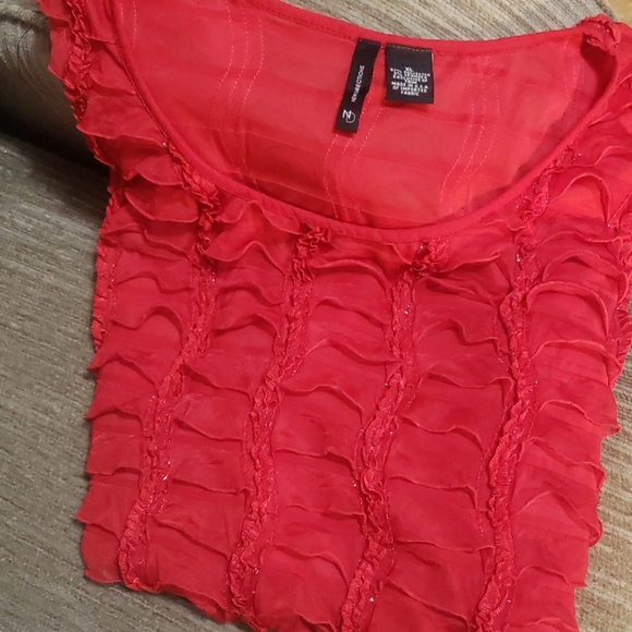 New Direction Top - Picture 7 of 9